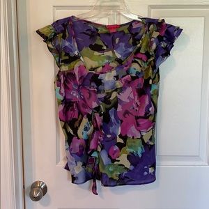 Sunny Leigh light blouse in spring colors